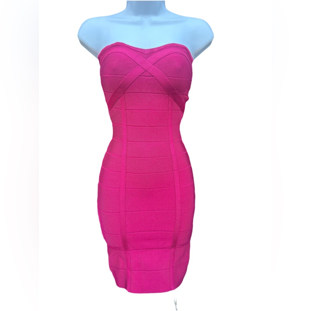 Bebe Strapless Bandage Dress – Size Medium (Raspberry)